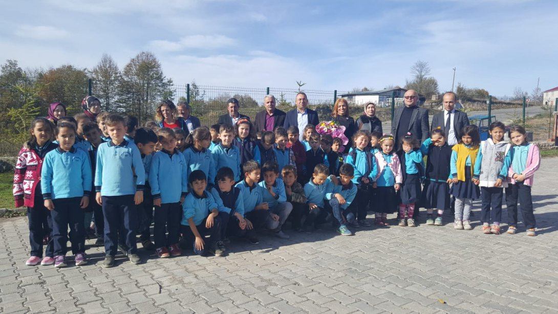 Etkin Okul Projesi Kapsamında Altınordu Karşıyaka Ortaokulu Öğretmenleri, Belalan Yolağzı İlkokulunu Ziyaret Ettiler.