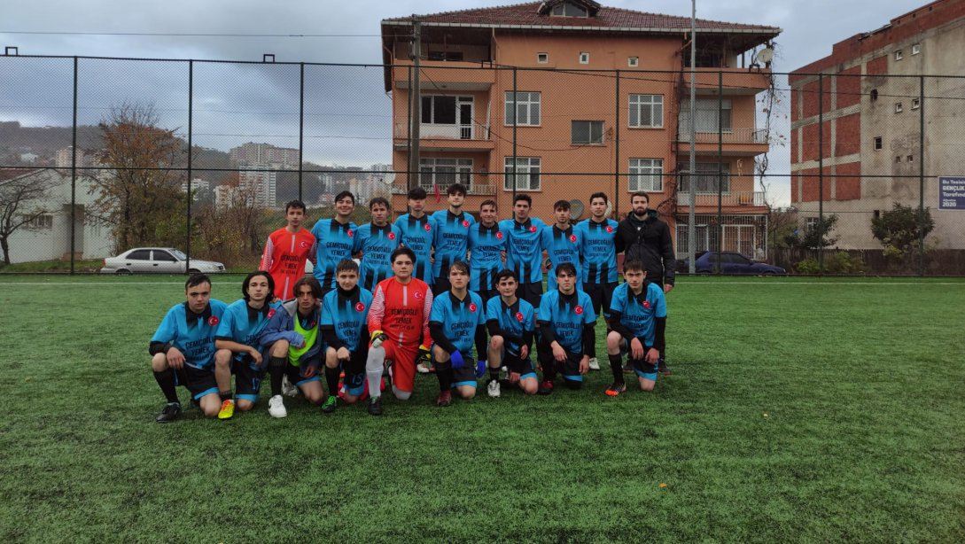 Okul Sporları Futbol Erkekler Genç A Müsabakalarında Korgan Anadolu Lisesi Çeyrek Finalde 